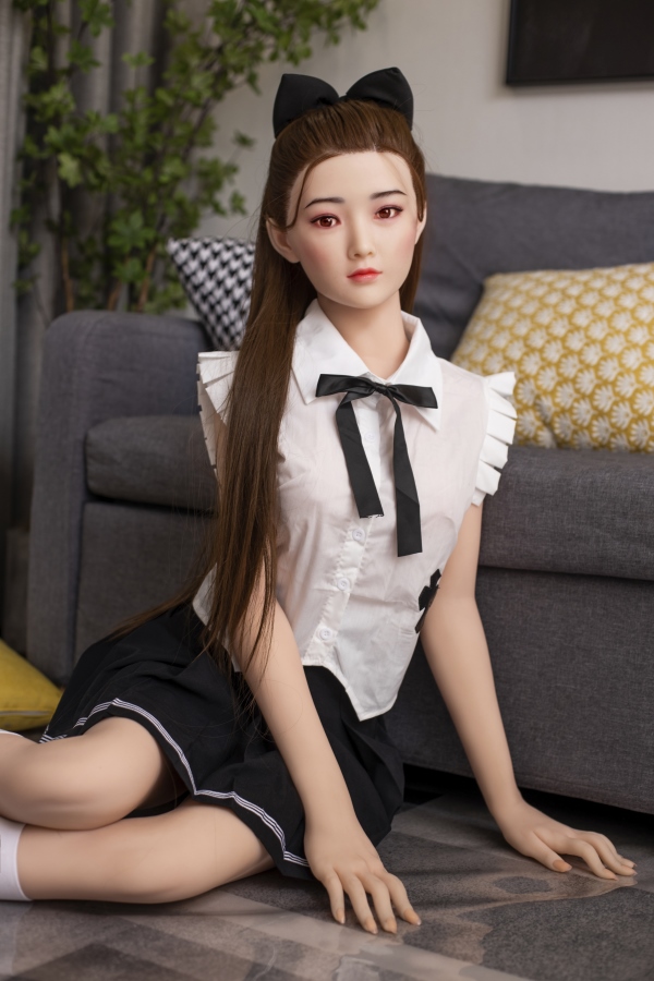 大乳の絶倫女シリコン製頭部セックス人形 ダッチワイフ 元気少女モデル瀬川聖奈 161cm T161 B75 W50 H79 30KG 2