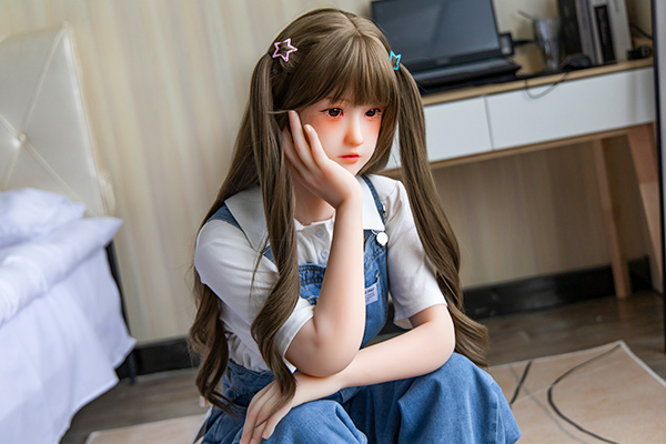 良乳少女ラブドール TPE 等身大 ラブドール 爆乳 美人ナース 江川マリア 148cm T148 B71 W52 H81 29KG 14