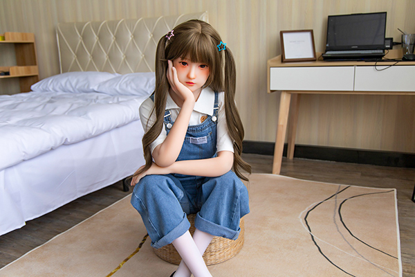 良乳少女ラブドール TPE 等身大 ラブドール 爆乳 美人ナース 江川マリア 148cm T148 B71 W52 H81 29KG 15