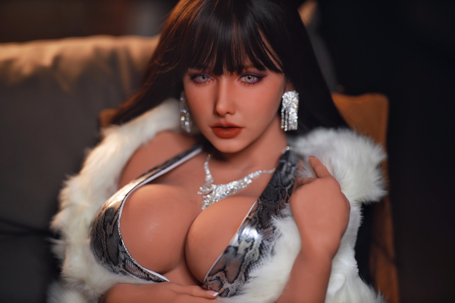 外国 人 エロ 画像 本物そっくりラブドール 大型　鎌倉佳乃 156cm T156 B78 W53 H84 29KG 26