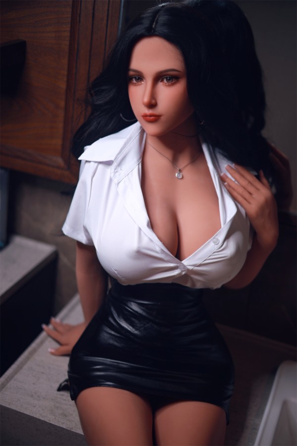 セクシーな 熟女エロティック ラブドール フィギュア Quentina 156cm T156 B78 W53 H84 29KG 4