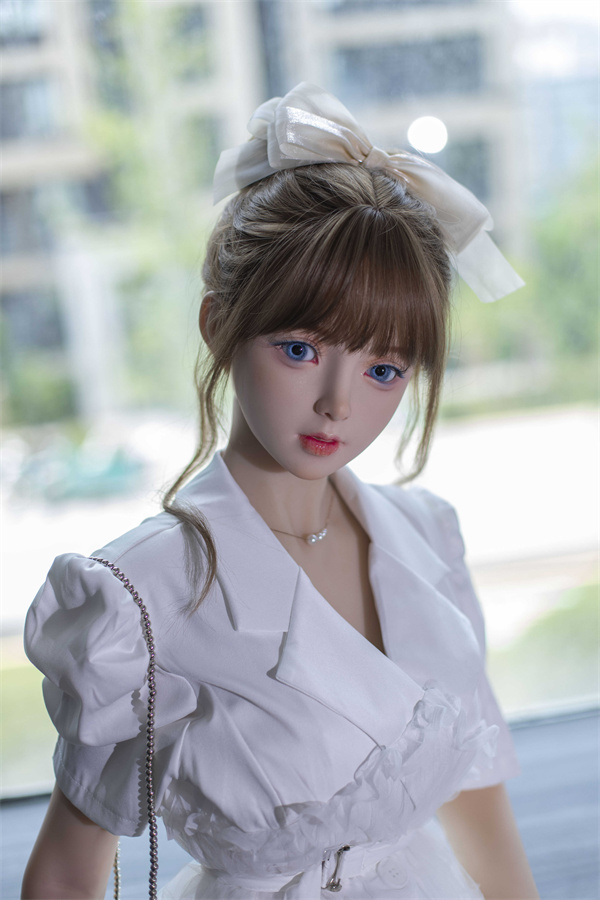 少女リアルな感触と美しい顔立ちの高級ラブドール 高島友美 166cm T166 B69 W52 H80 30KG 10
