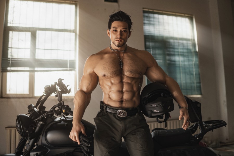 精巧な筋肉デザインと高品質シリコンの等身大ドール Xavier 183cm T183 B114 W82 H97 55KG 26