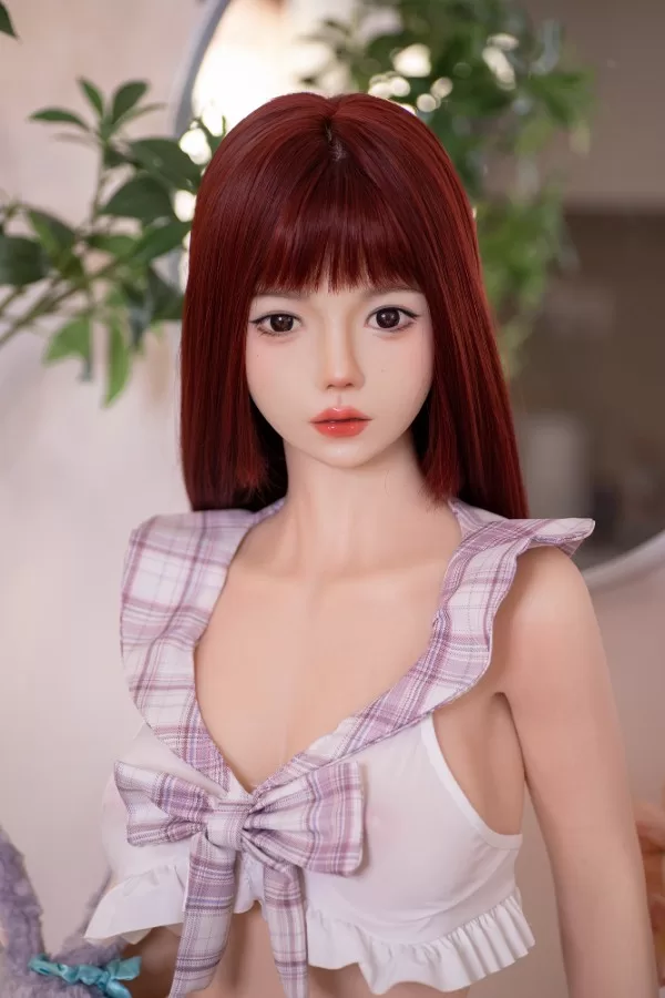 精巧なディテールとリアルな感触のシリコンラブドール 高木友美 140cm T140 B58 W45 H63 25KG 1