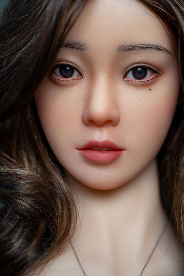 ラブドール成熟セックスロボット激安 ダッチワイフ 向山理恵 168cm T168 B78 W55 H86 36KG 12