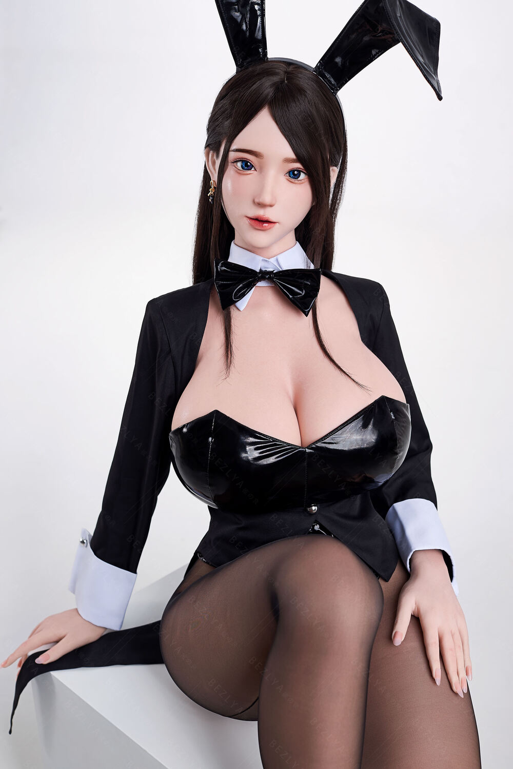エロ 画像 無 修正 高品質シリコン製 リアルラブドール 福間奈留美 161cm T161 B88 W57 H92 32KG 3