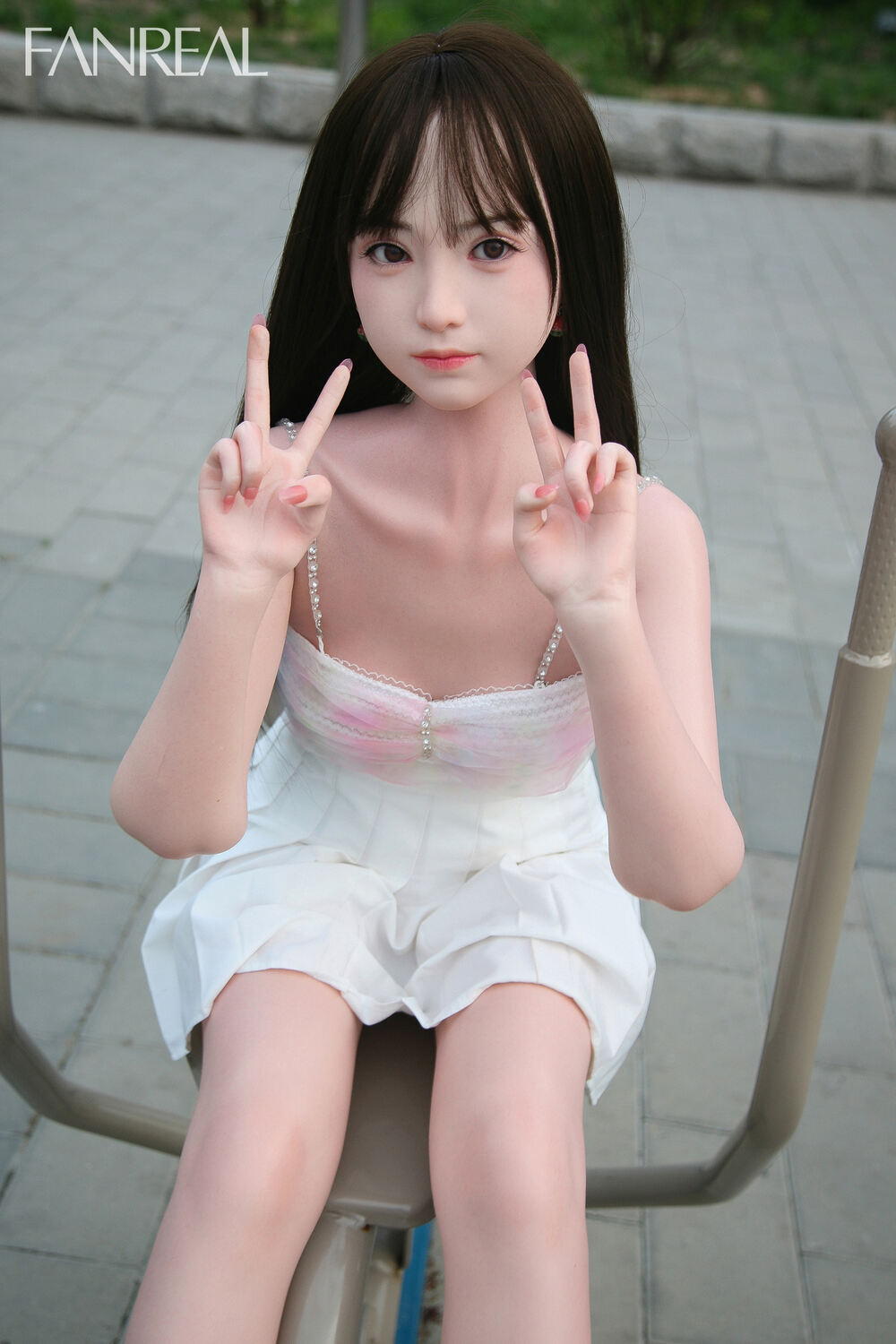 リアルな触感のエロ 人形 ロリー等身大ラブドール 宮嶋さゆみ 153cm T153 B74 W58 H86 29KG 2