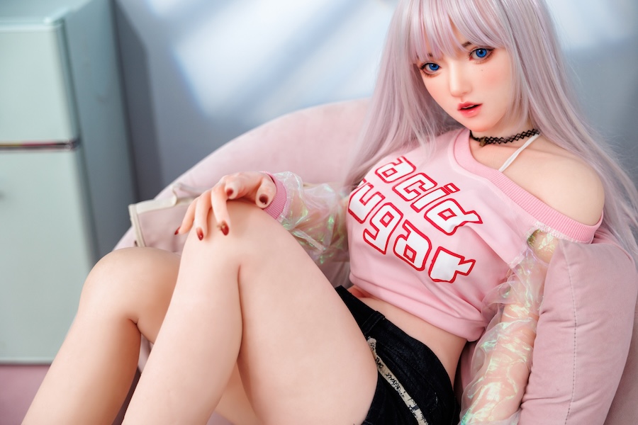 少女 アダルト ラブドール頭部＋ボディー一体型 分割不可 Larkin 148cm T148 B72 W50 H83 30KG 12