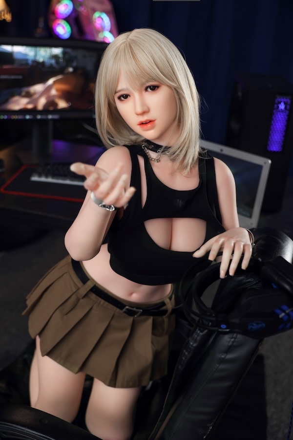 爆乳 アダルト少女ラブドール頭部＋ボディー一体型 分割不可 Talia 155cm T155 B76 W56 H91 35KG 9