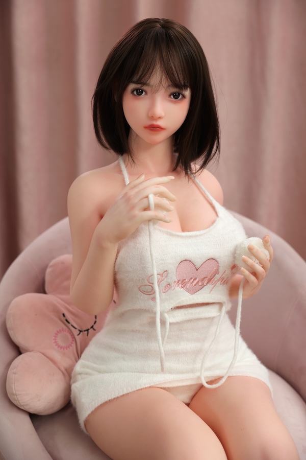 可愛い少女ラブドール頭部＋ボディー一体型 分割不可 大島真奈 155cm T155 B76 W56 H91 35KG 2