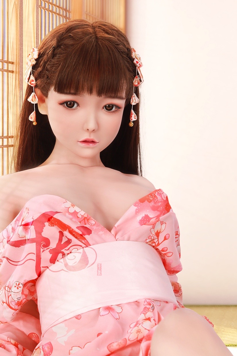 ラブドール通販綺麗アニメ等身大ドールコスプレ人気 内田真央 149cm T149 B70 W53 H79 33KG 3