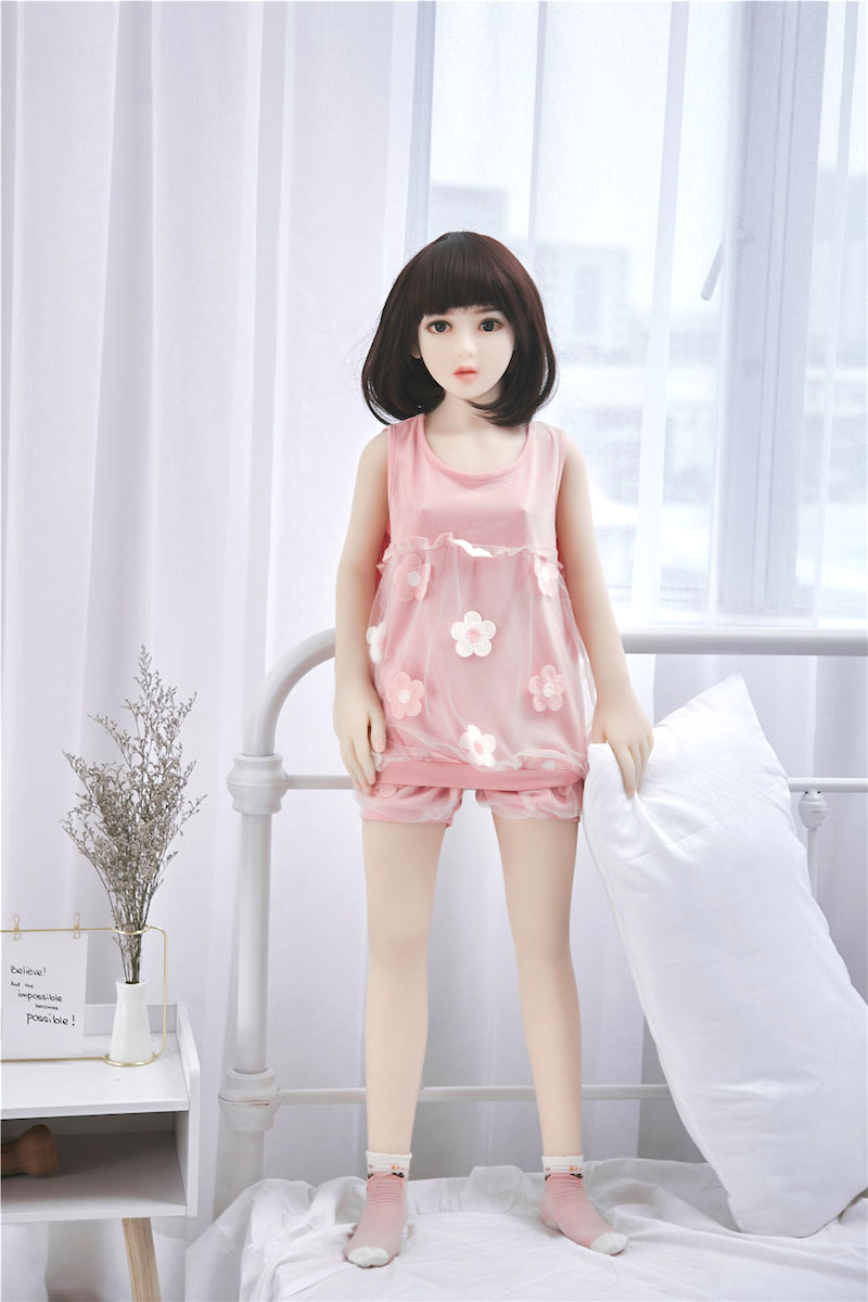 平らな胸 ラブドール　井口小百合　132CM T132 B57 W50 H65 24KG 3