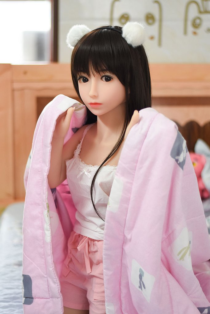 美少女系小さい胸ラブドール 宮下胡桃 115CM T115 B57 W43 H63 15KG 2