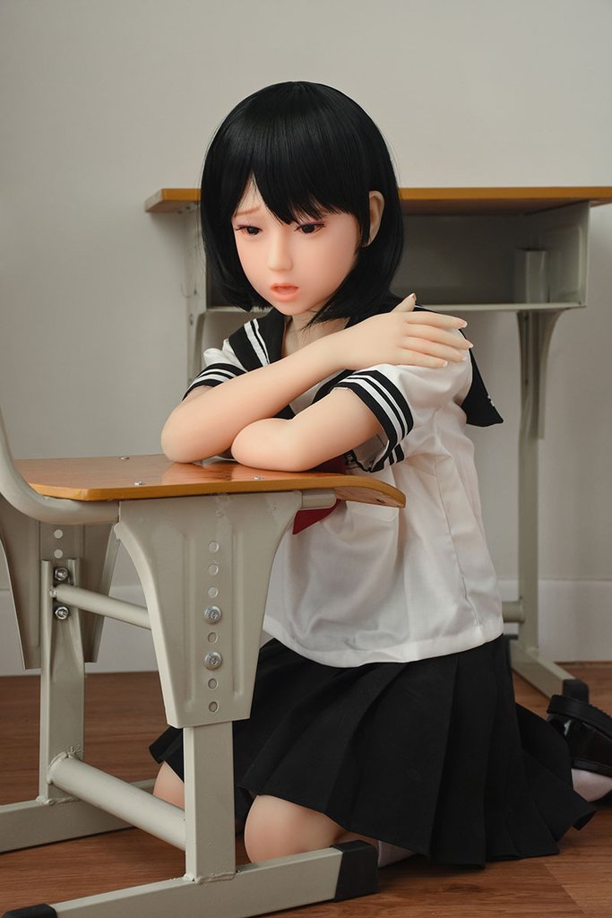 学生制服リアルドール 竹内桃子 130CM T130 B58 W50 H72 21KG 2