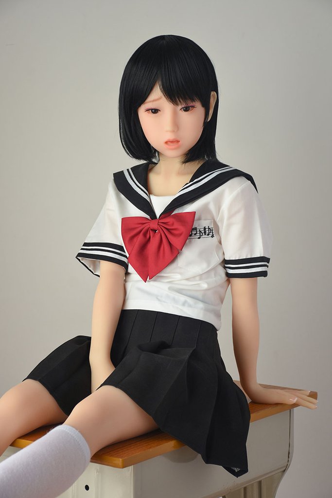 学生制服リアルドール 竹内桃子 130CM T130 B58 W50 H72 21KG 3
