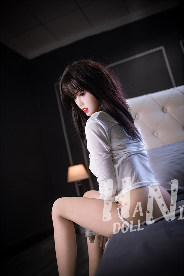 美女良乳ラブドール 片岡陽奈 158CM T158 B75 W49 H81 31KG 2