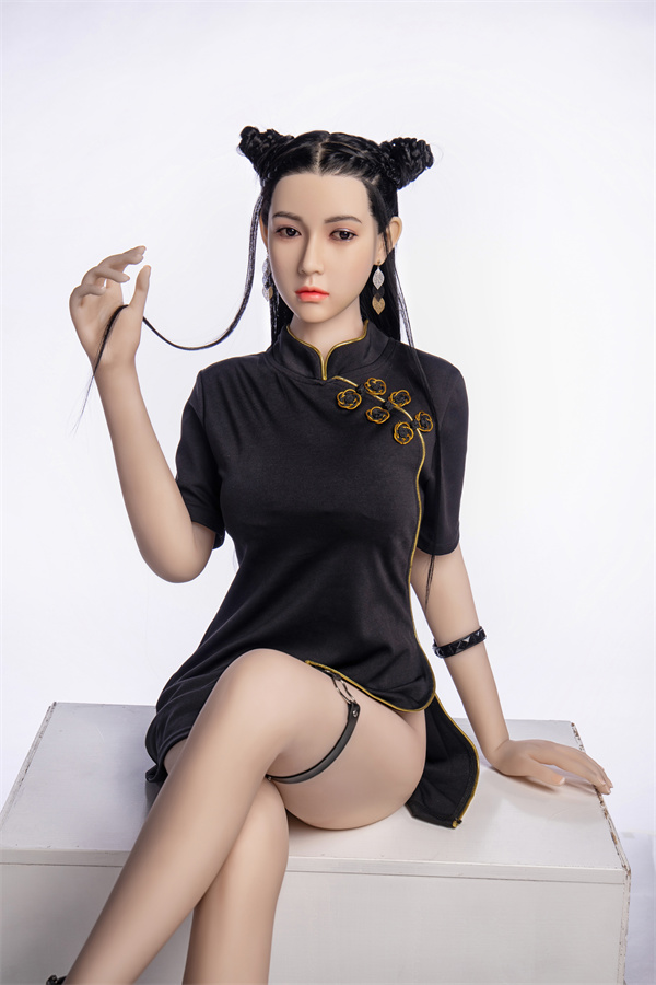 綺麗系美女リアルラブドール 大畑結子 158cm T158 B85 W53 H82 35KG 2