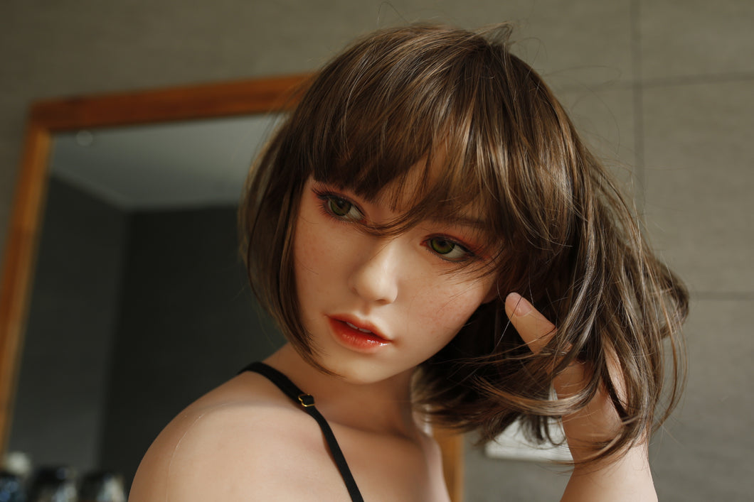 シリコン製高満足度美尻 美脚ダッチワイフ 篠原時雨 165cm T165 B88 W65 H110 44KG 31