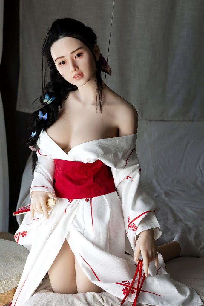 未熟な小陰唇 柔らかく肌にやさしい熟女リアルなダッチワイフ 中居麻紀 158CM T158 B82 W50 H85 32KG 1