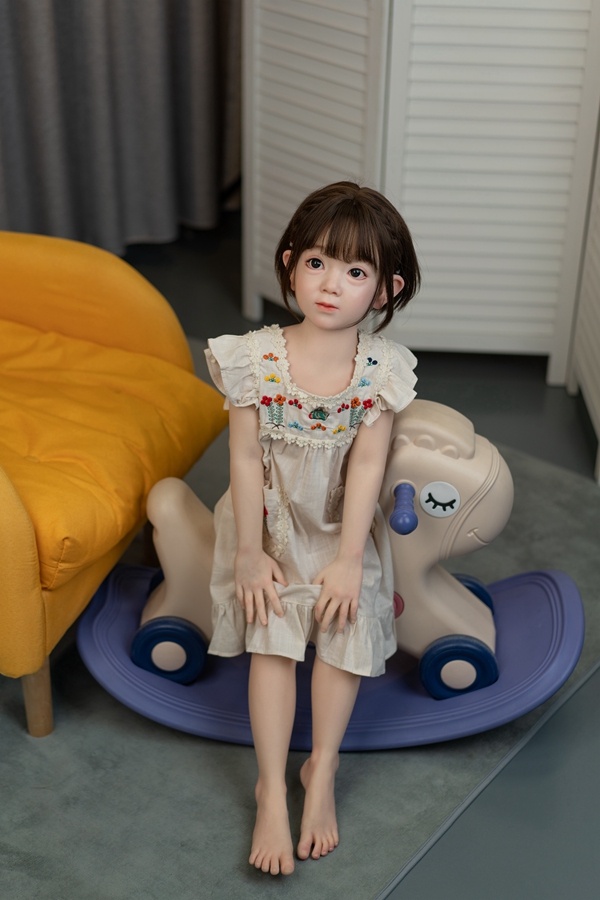 等身大ダッチワイフ可愛い幼女リアルラブドール 玉城萌 110cm T110 B53 W58 H47 16KG 6